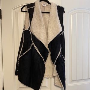 Lularoe Marlow Faux Shearling Vest